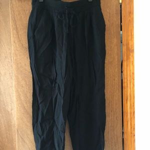 Black Zara jumper pants